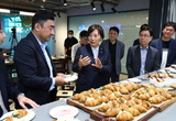 송미령 장관, 가루쌀 산업 생태계 조성 방안 논의차 신세계푸드 방문