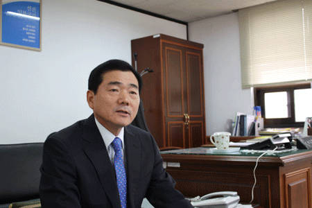 이기옥 농림수산검역검사본부 서울지역본부장이 24일 푸드투데이와 인터뷰를 갖고 기관 주요 업무에 대해 설명하고 있다.