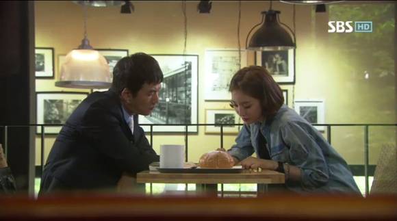 (사진제공 SBS)드라마 ‘추적자’ 속 사건의 실마리가 풀리는 장소로 ‘카페 드롭탑’ 눈길