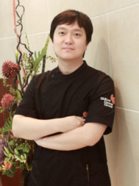 고광욱 유디치과 원장
