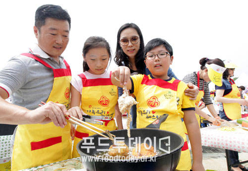 오뚜기 가족요리 페스티발 참여 가족