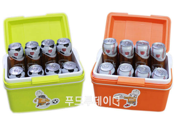 아이스박스에 담긴 볼비어