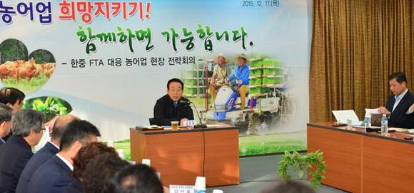 경북도가 경북농어업 희망지키기 10대 특별 대책을 진행하고 있다. (사진제공 경북도)