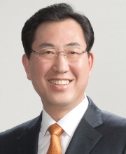 나용찬 괴산군수