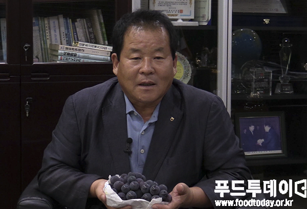 민광동 입장거봉포도축제추진위원장