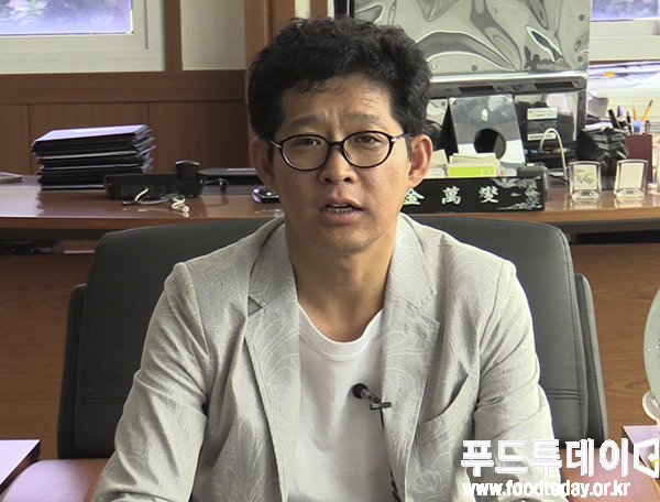 김만섭 한국오리협회 회장
