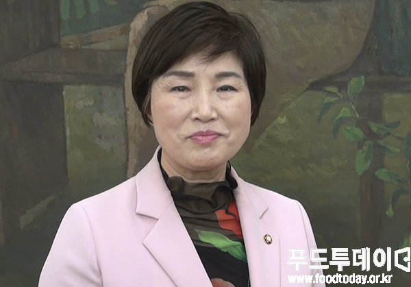 전혜숙 국회의원