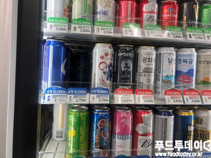홈술족이 늘면서 맥주를 찾는 소비자도 많아졌다.