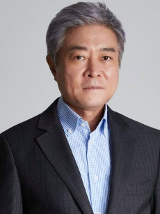 소진세 교촌에프엔비 회장 