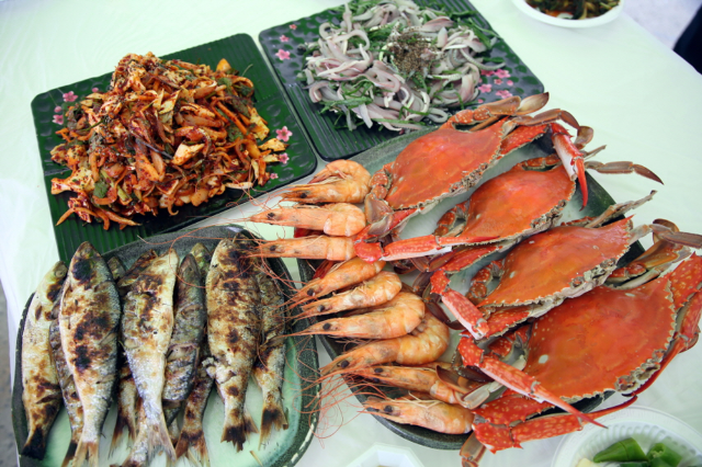 전어, 꽃게 (서천군)