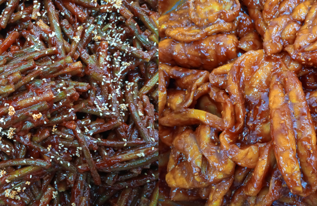(왼쪽) 마늘쫑무침, (오른쪽) 참외장아찌