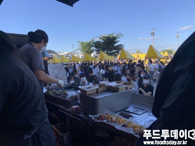 2022 서울 한강 야시장 
