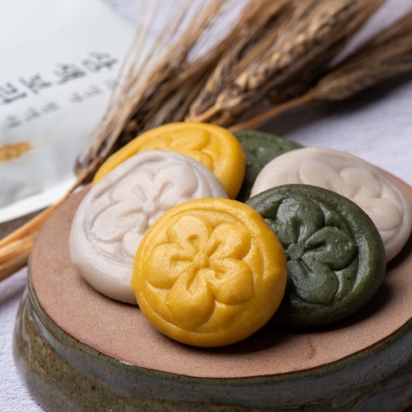 삼색보리절편 (고창군)