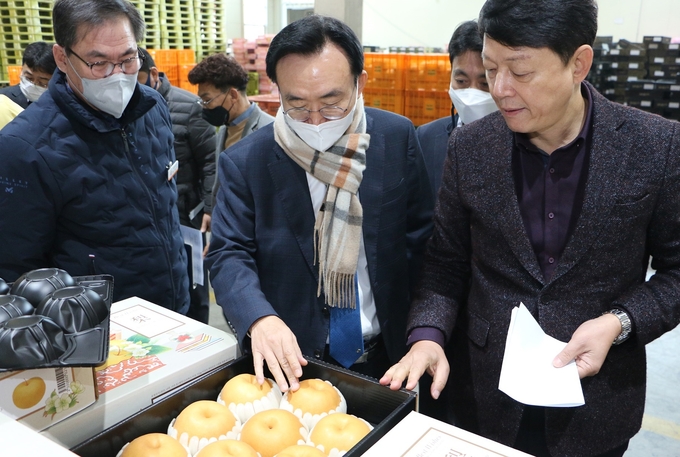 윤병태 나주시장, 나주거점APC현장 방문 근로자 노고 격려 (나주시)