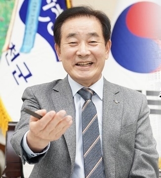 송기섭 진천군수