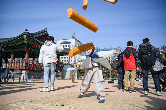 남산골 한옥마을 윳놀이 (서울시)