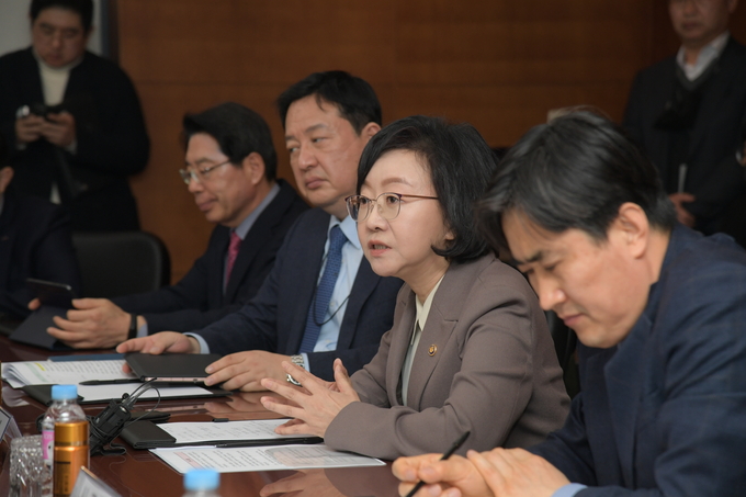 오유경 식품의약품안전처장, 제약업계 신년 간담회 (식품의약품안전처)