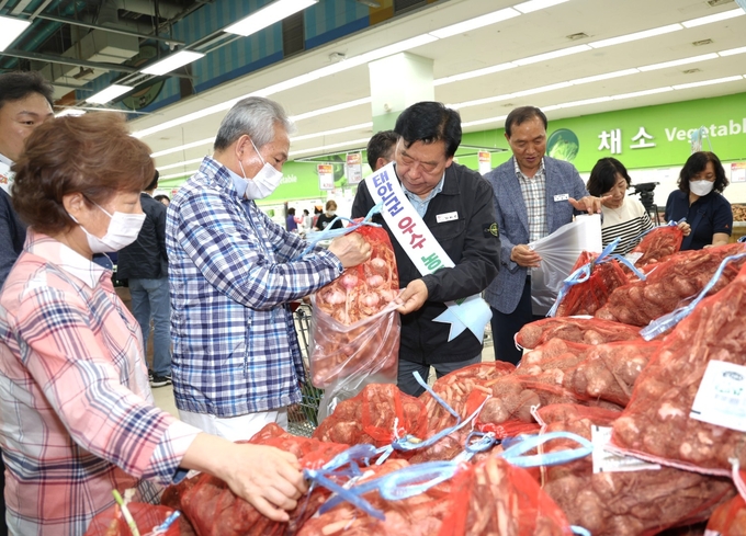 태안군 농산물 직거래 행사 (태안군)