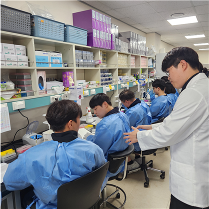 럼피스킨 진단 실습 교육 (농림축산검역본부 제공)