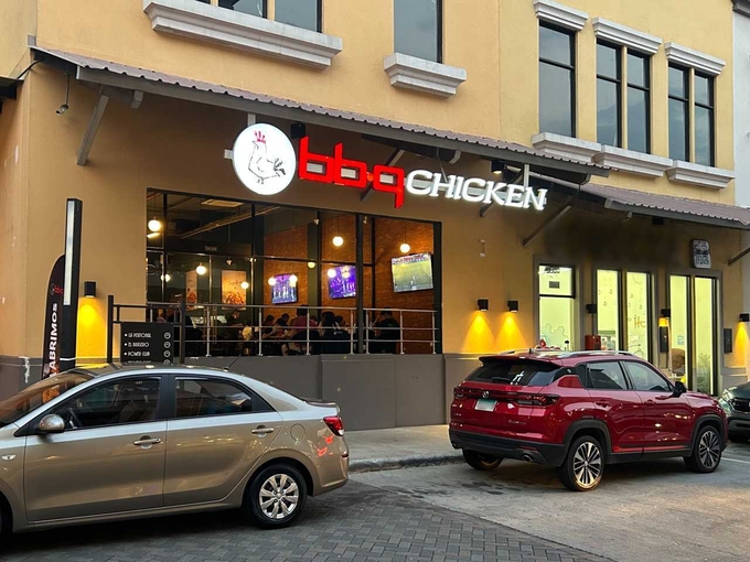 BBQ가 파나마 라초레라(La Chorrera)에 위치한 코스타베르데 마켓플라자(Costa Verde, Market Plaza)에 매장을 오픈했다 (제너시스BBQ 제공)