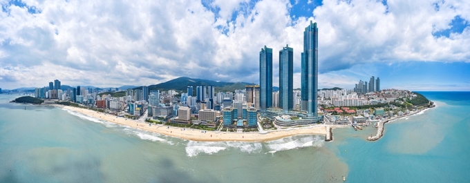 부산엑스더스카이 (풀무원푸드앤컬쳐 제공)