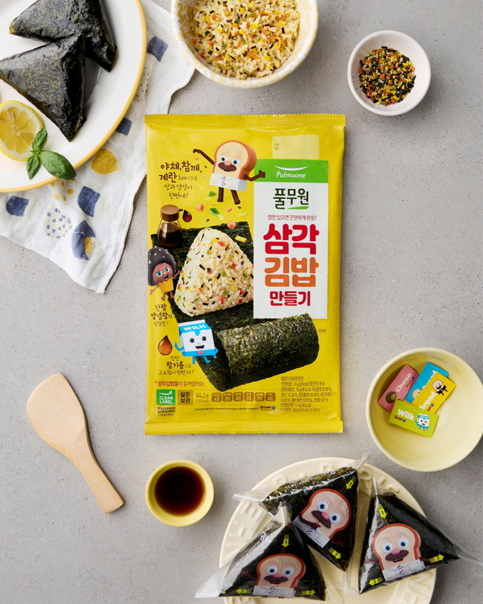 삼각김밥 만들기 (풀무원 제공)