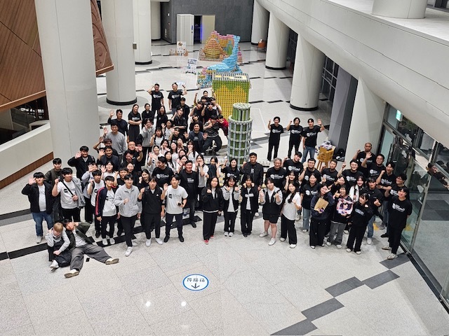 캔스트럭션 전시 (충청남도)