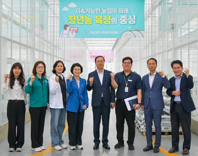 전남 고흥 스마트팜 혁신밸리 방문 (한국농수산식품유통공사 제공)