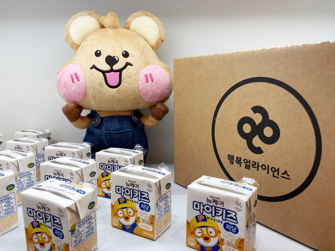 뉴케어 마이키즈 저당 고소한맛과 행복얼라이언스 캐릭터 행얼이 (대상웰라이프 제공)