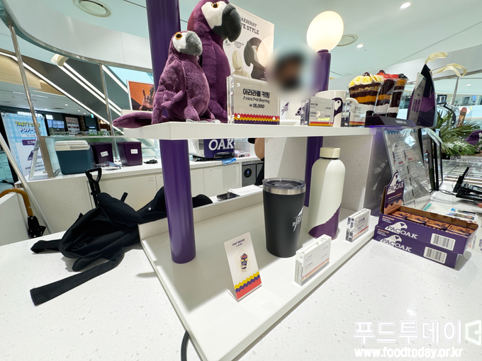 오크베리 팝업스토어