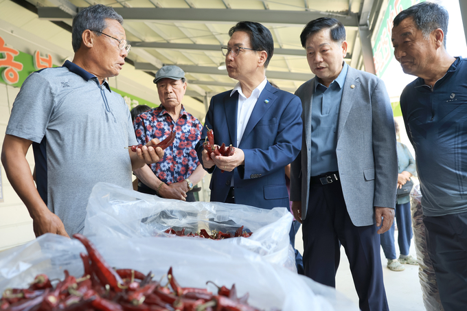 고창 건고추 장터 개장 (고창군)