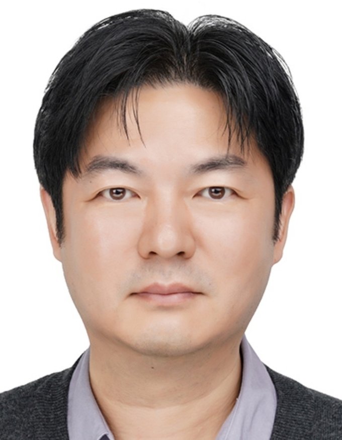 식품의약품안전처 식품안전인증과 최충렬 사무관