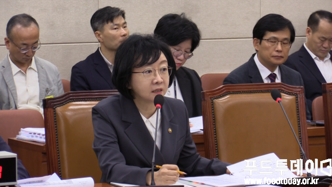 오유경 식품의약품안전처장