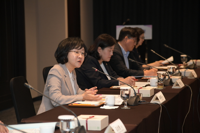 11일 식품의약품안전처는 환자단체 대표들과 서울 엘타워에서 간담회를 갖고 식의약 안전 주요정책 추진현황을 공유했다. (식품의약품안전처 제공)
