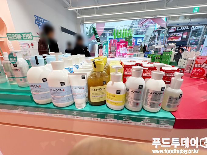 CJ올리브영 헤바 라운지 팝업스토어