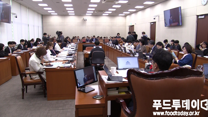 국회 보건복지위원회 식품의약품안전처 국정감사