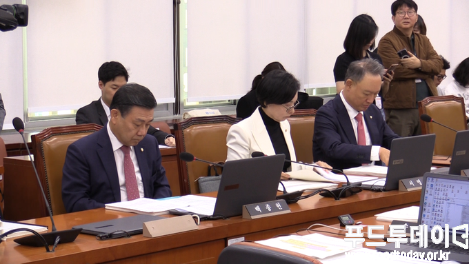 21일 국회 보건복지위원회 식품의약품안전처 국정감사