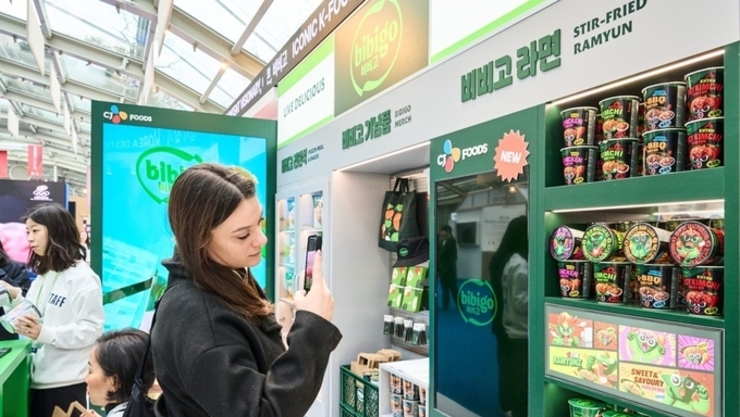 [이슈브리핑]'올림픽 특수' 사라졌지만 K-푸드 홍보하는 식품기업은?