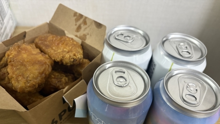 [푸드언박싱107]치맥도 1인분 시대...교촌 싱글윙+문베어 미니캔