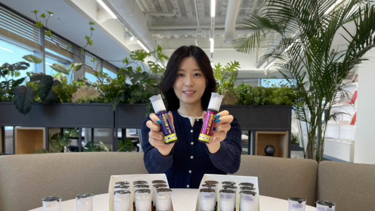 삼각김밥만 팔지 않는다...편의점업계, 이너뷰티부터 건기식까지 '웰니스 열풍' 동참