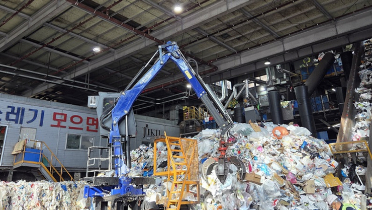 먹거리 공장 옆에 폐기물 선별장이? 하이트진로.오비맥주 항고...청주시, ‘밀어붙이기식’ 추진