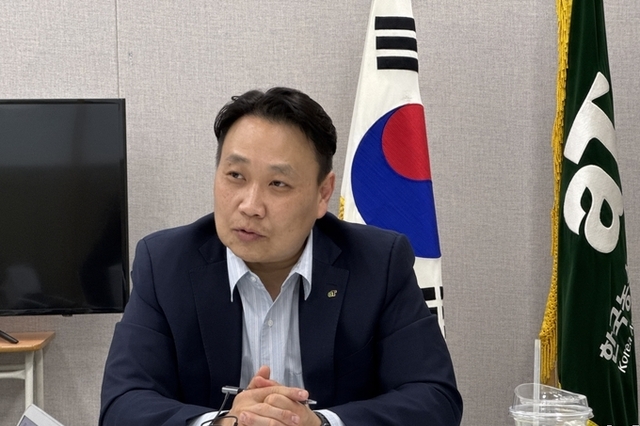 [인터뷰] 강형모 aT 처장 “기후변화는 상수…농산물 수급에 ‘기후 기반 체계’ 구축”