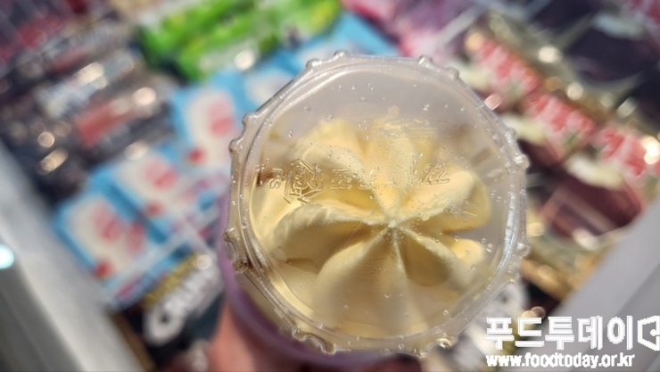 [아이스크림 안전 사각지대②] 업체는 ‘투명 각인’, 식약처는 ‘수수방관’…소비자만 모르는 제조일자