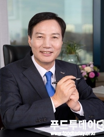 신영수 동원홈푸드 대표